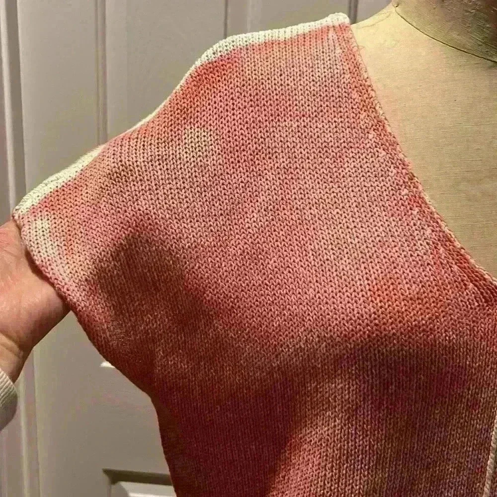 Tommy Bahama, Coral Linen Blend Sweater. Size XS/TP - Picture 3 of 6